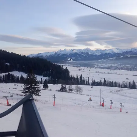 ホームステイ Cicho Sza