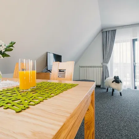 Cicho Sza Homestay Czarna Gora