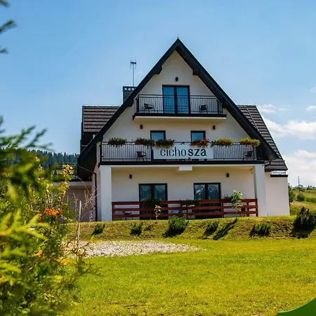 Cicho Sza Quarto em Acomodações Particulares