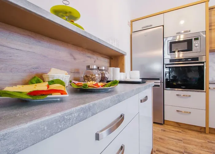 Quarto em Acomodações Particulares Cicho Sza *